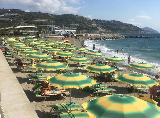 Casa Di Ricki : A Pochi Passi Dal Mare 아파트 샌로렌조알메어